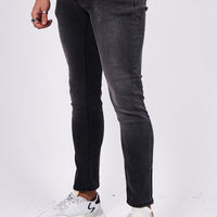 Deluxe Tapered Jeans - Black