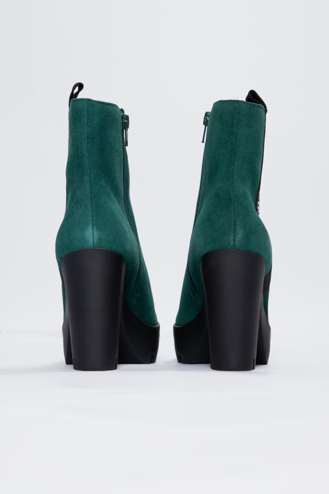 Calvin Klein Serina Suede Pull On Ankle Boots - Green