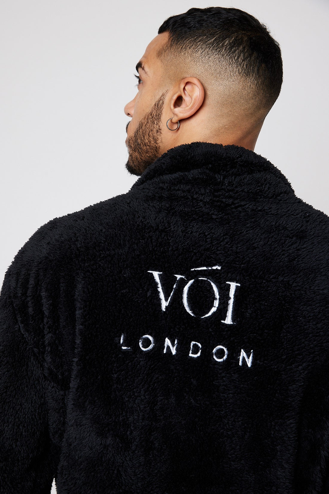 VOI Dressing Gown - Black